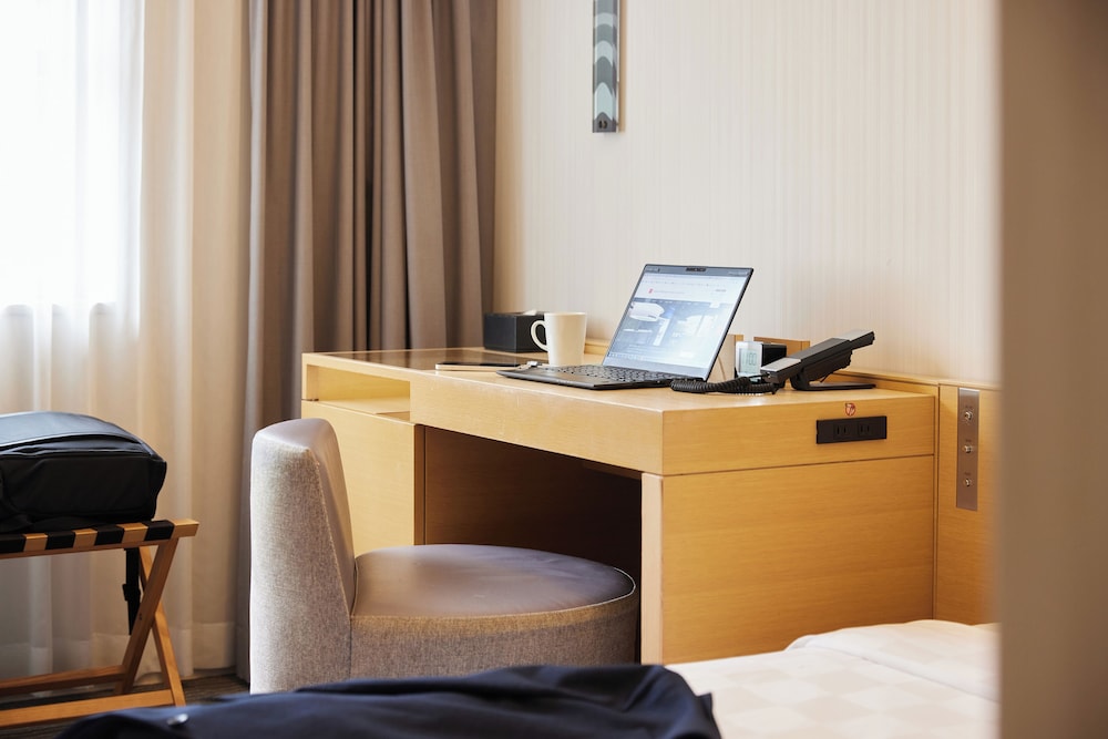 Superior Twin Room, Non Smoking photo 2