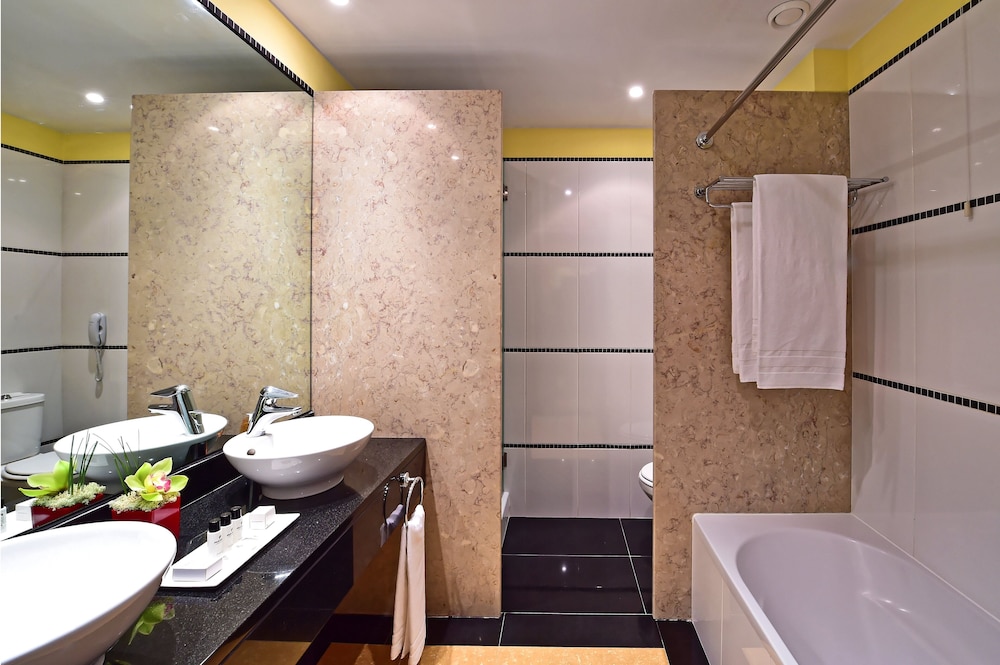 Suite, Mezzanine (Extra Bed) - Photo 5
