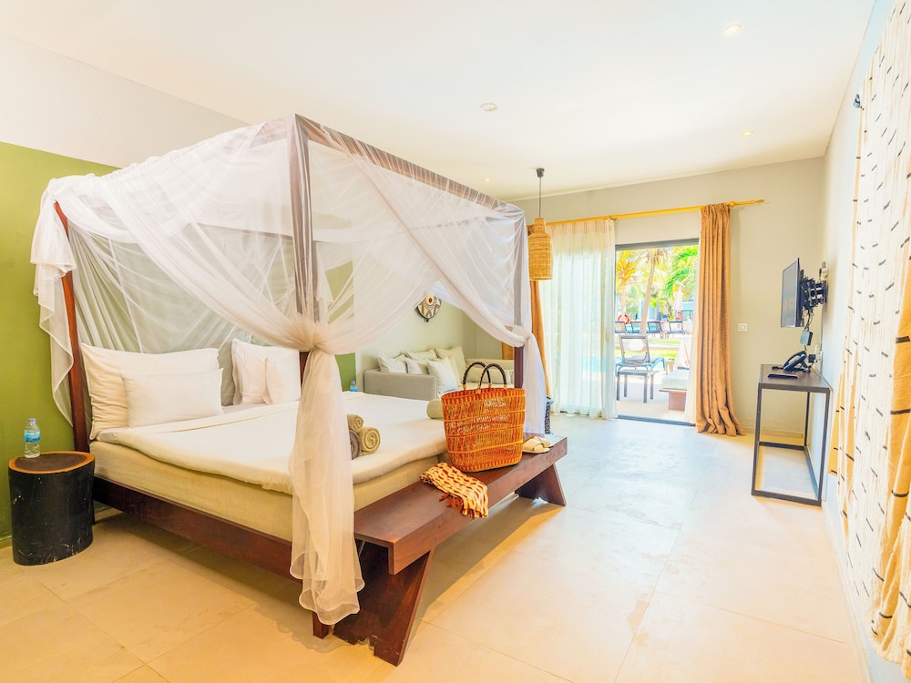 Premium Room, Private Pool, Pool View - Photo 5