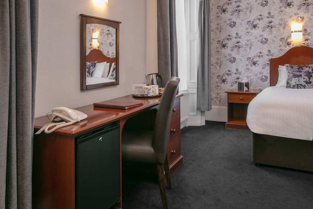 Executive Room, 1 Double Bed, Non Smoking - Photo 4