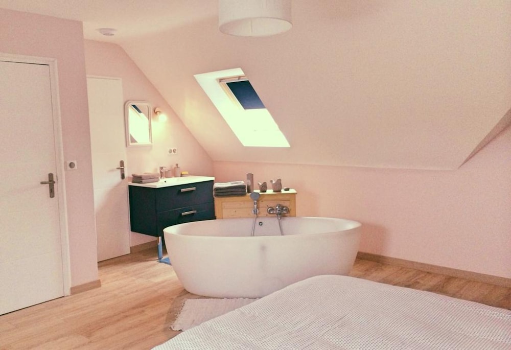 Double Room (La Romantique) photo 2
