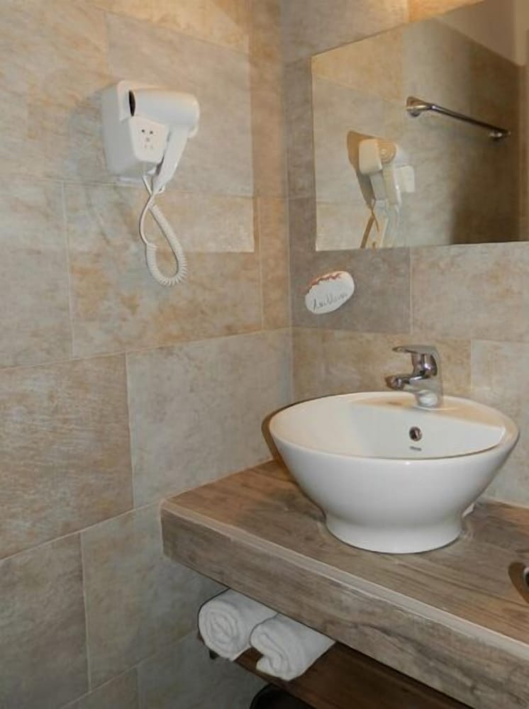 Double Room Single Use photo 3
