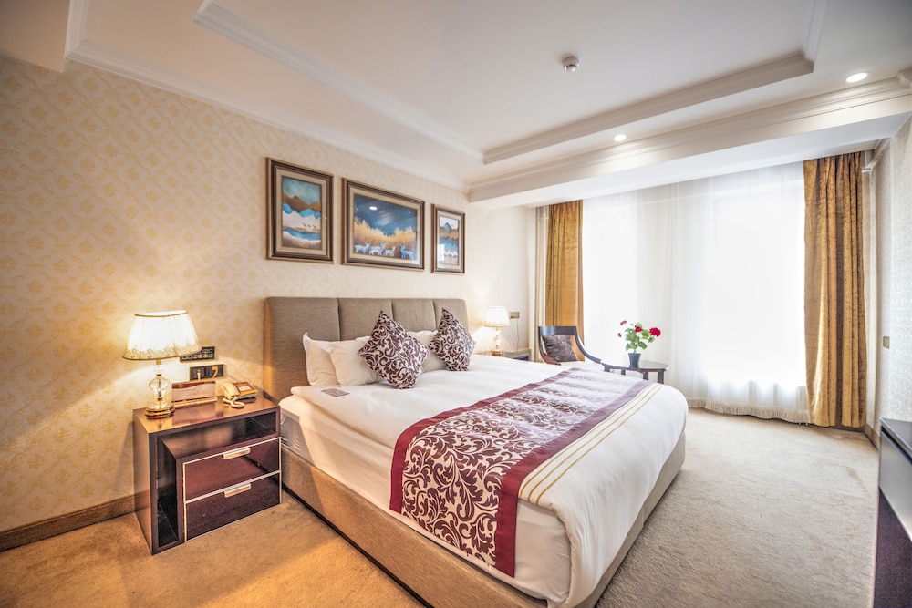 Executive Suite photo 1