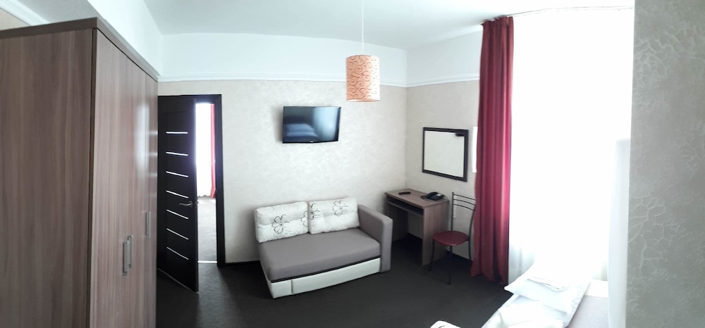 Family Studio Suite, 1 Bedroom photo 3
