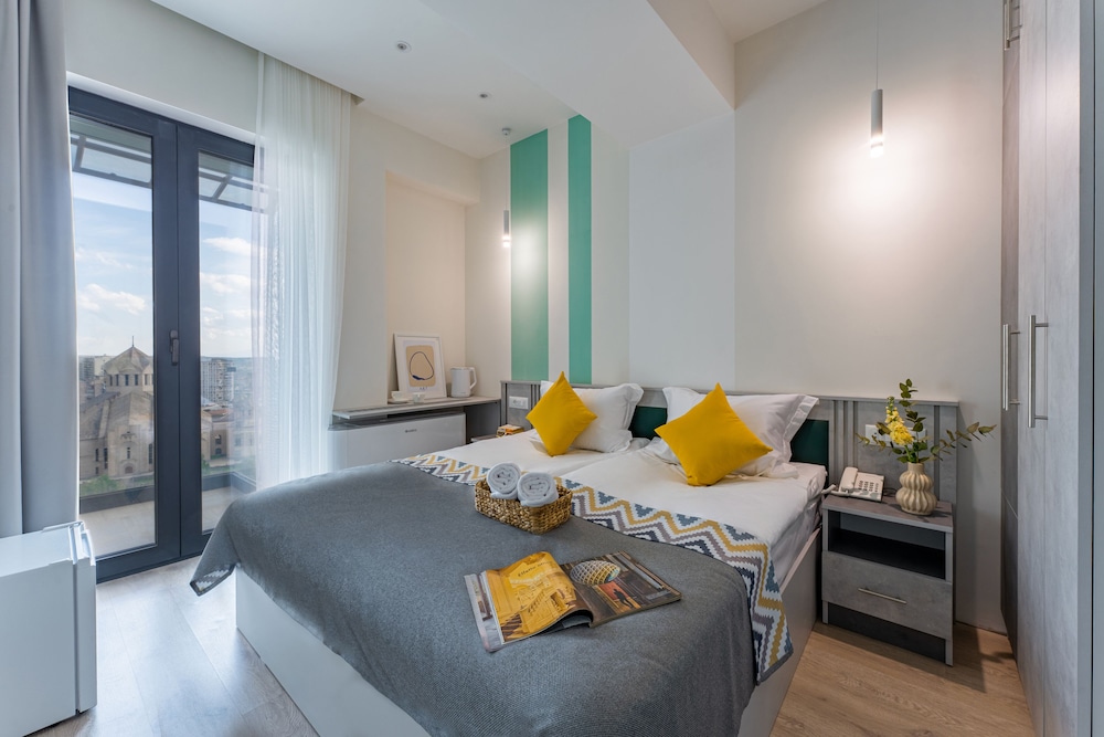Standard Room, Balcony, City View