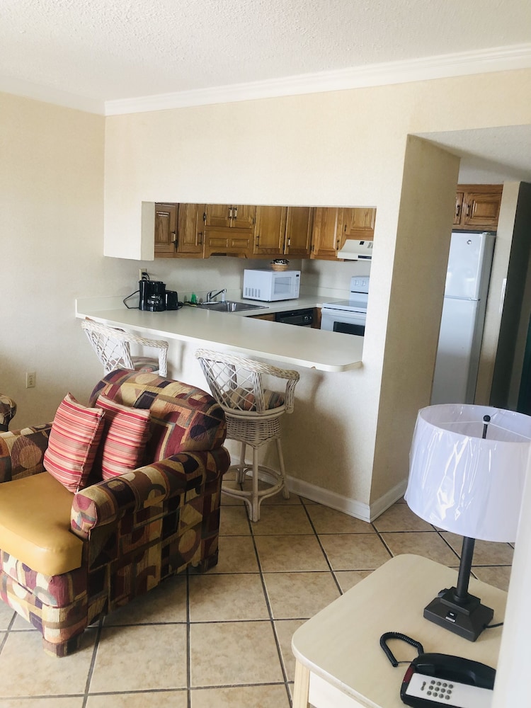 Superior Suite - Photo 3