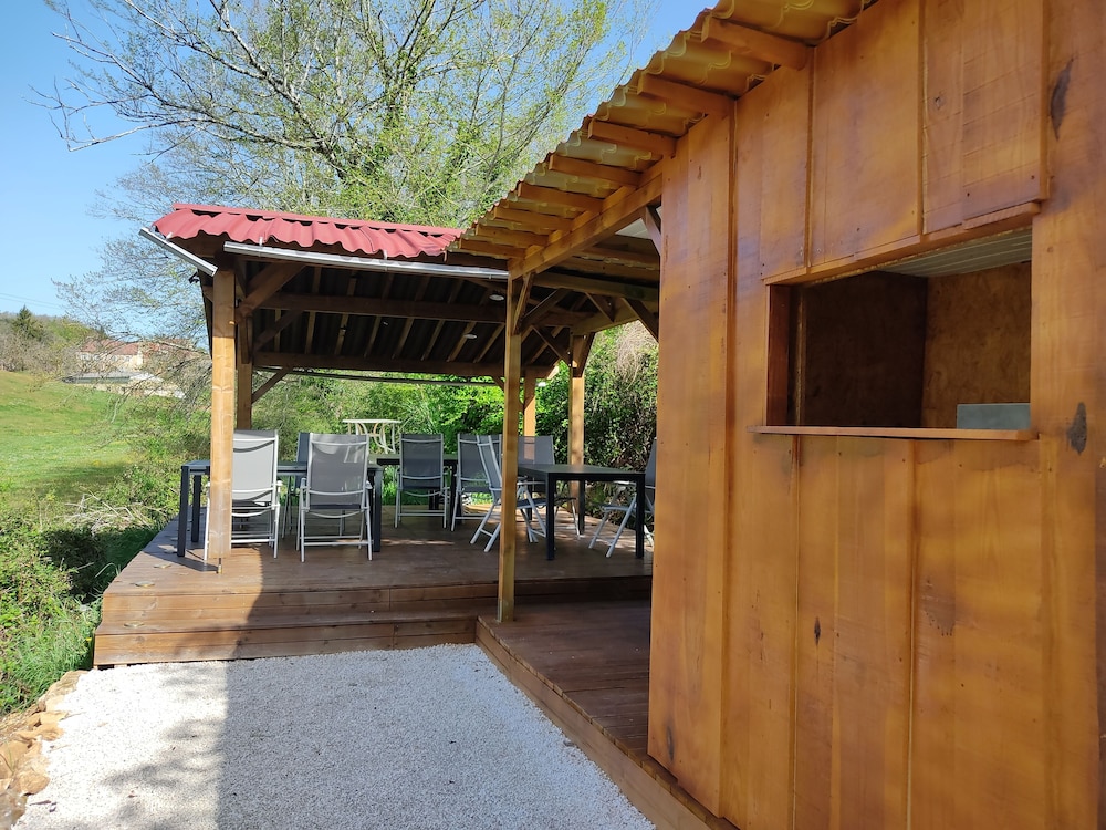 Tree House, 1 Double Bed photo 3
