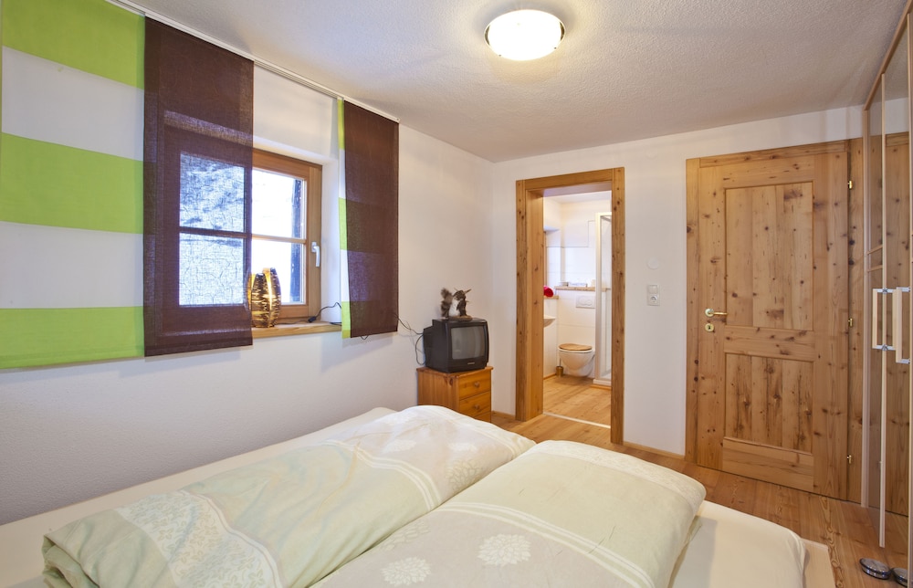 Romantic Chalet photo 3
