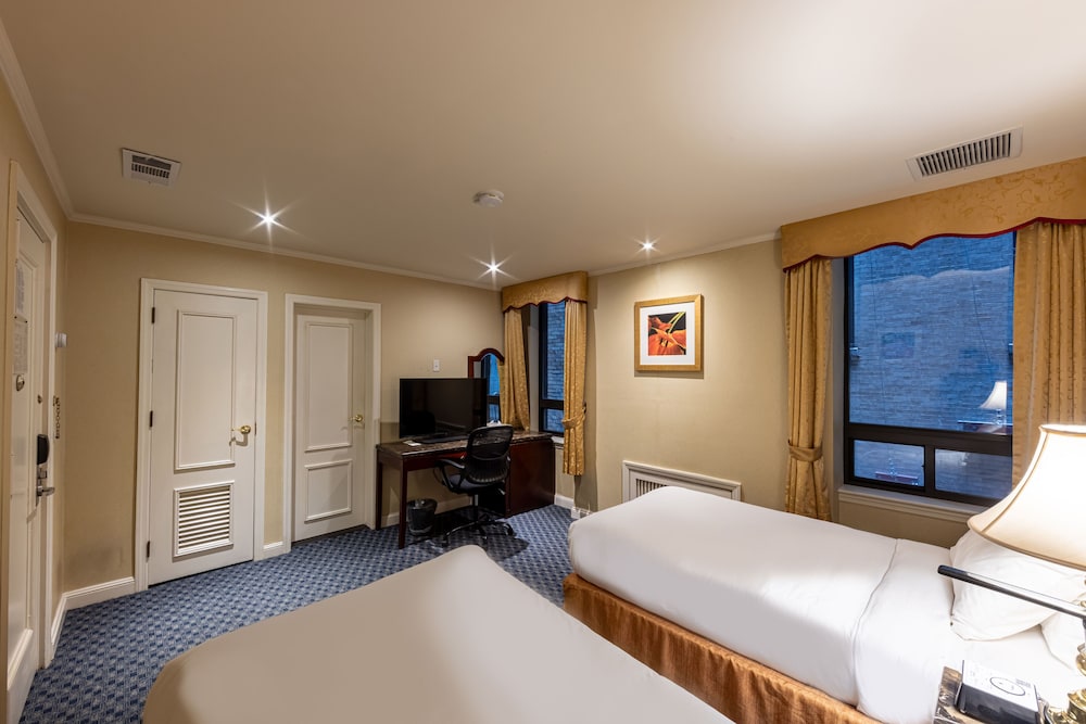High Floor, 2 Single Beds