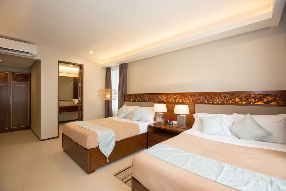 Premium Deluxe Room photo 3