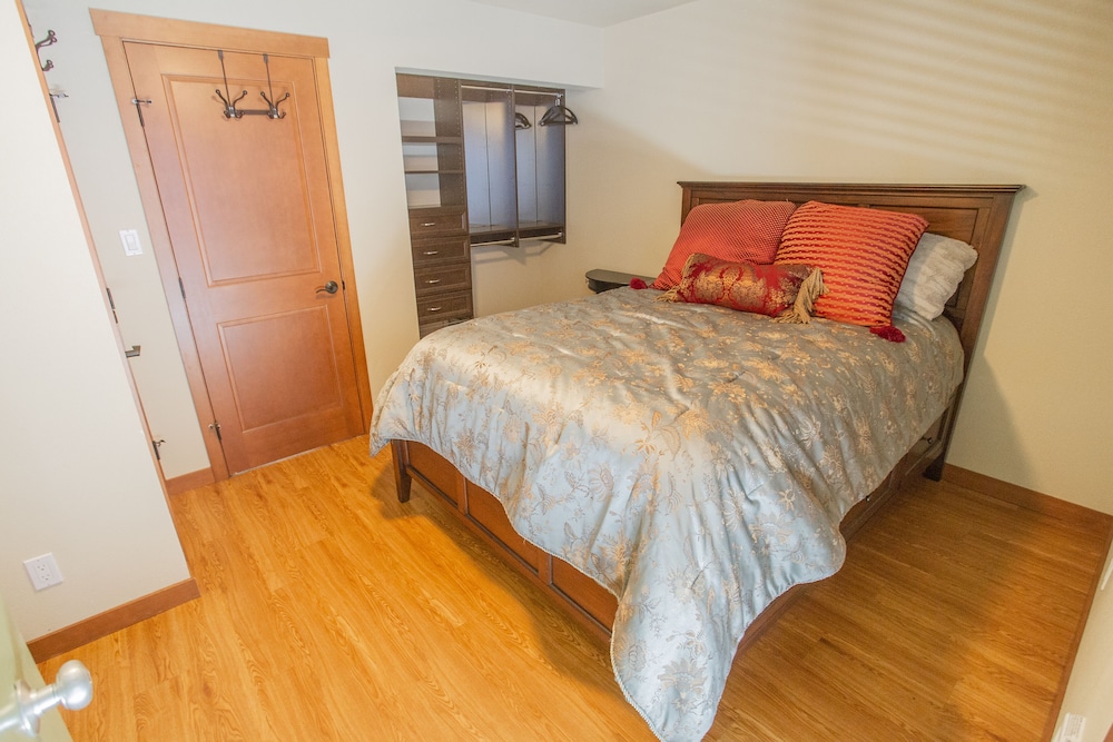 521 Preferred 1 Bedroom Unit photo 1