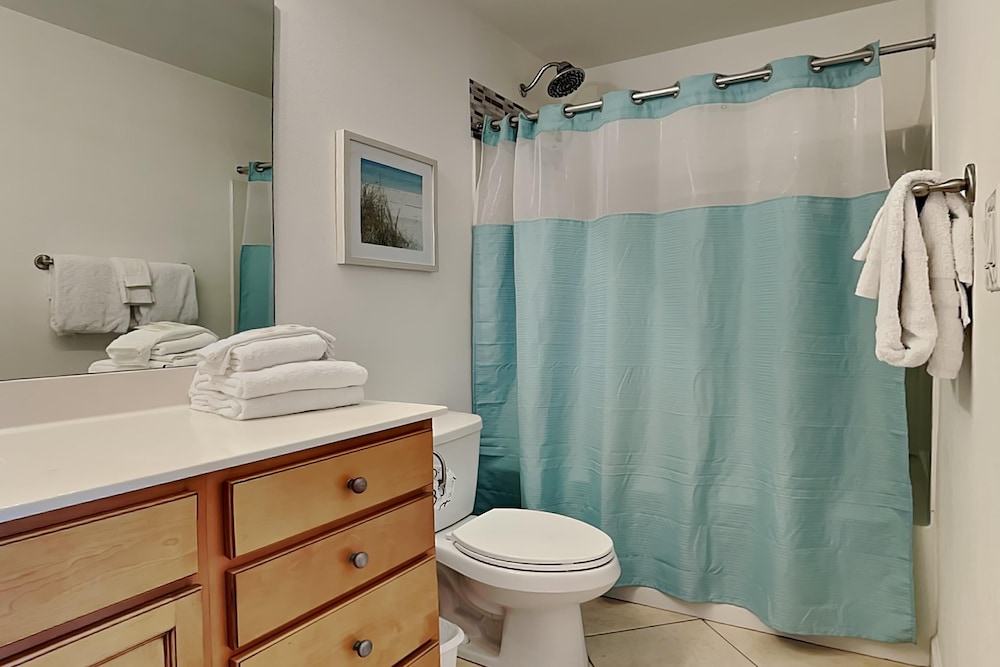 Condo, Multiple Beds, Balcony, Pool View (#204 - No Pets Allowed) photo 3