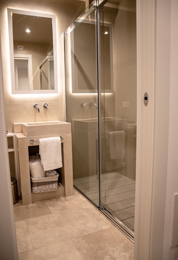 Business Double Room photo 2