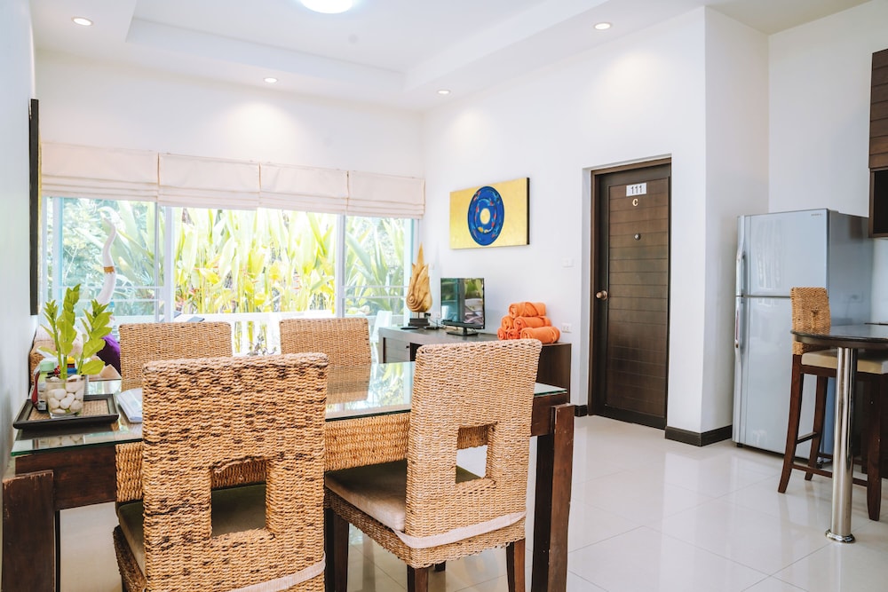Standard 3 Bedroom Pool Villa - Photo 2