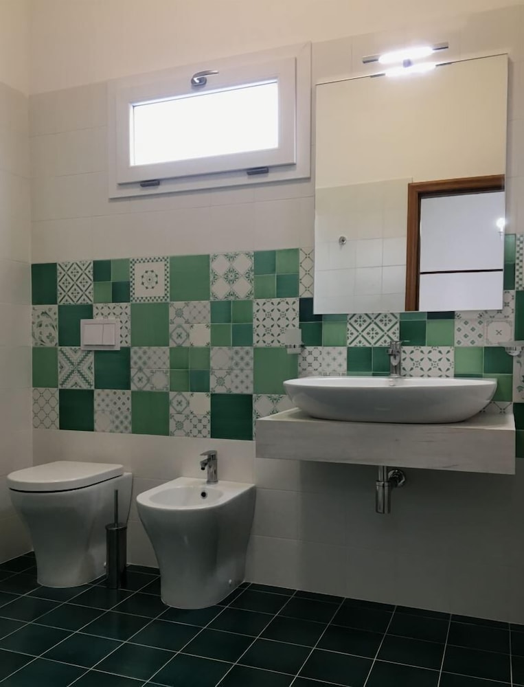 Quadruple Room, Private Bathroom (Melograno) photo 3