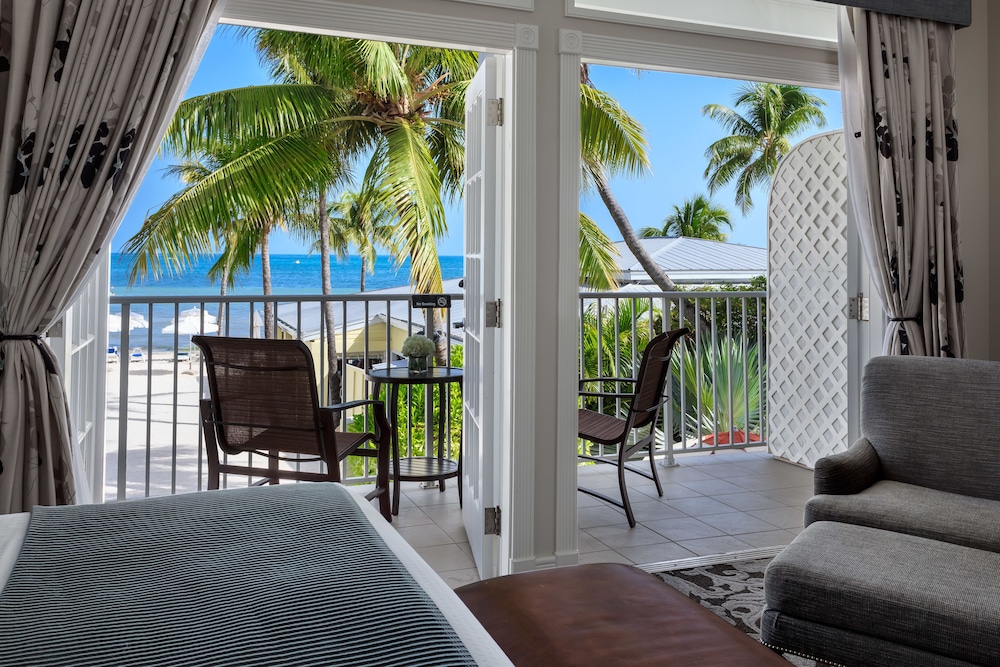 La Mer And Dewey Ocean View Adult Only thumbnail 5