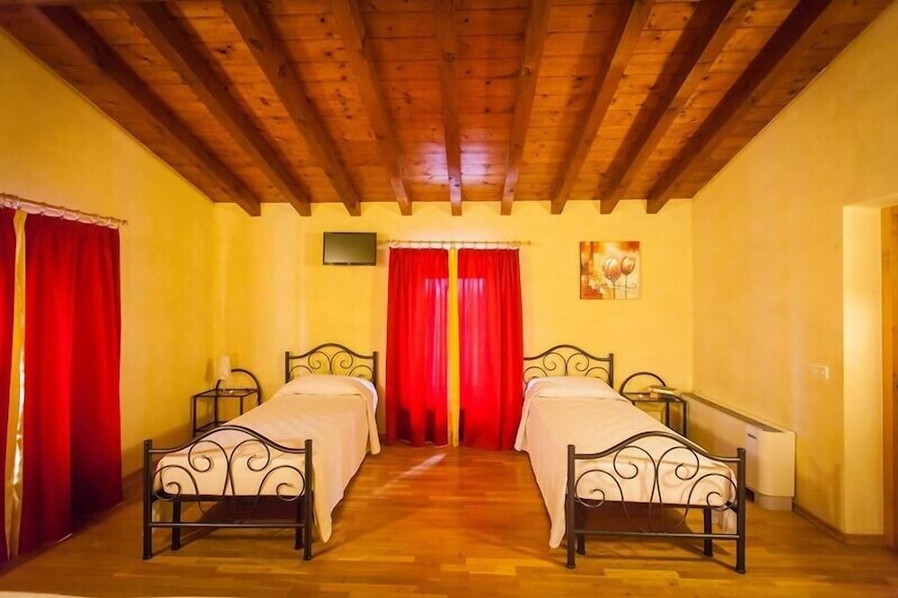 Superior Double or Twin Room photo 1