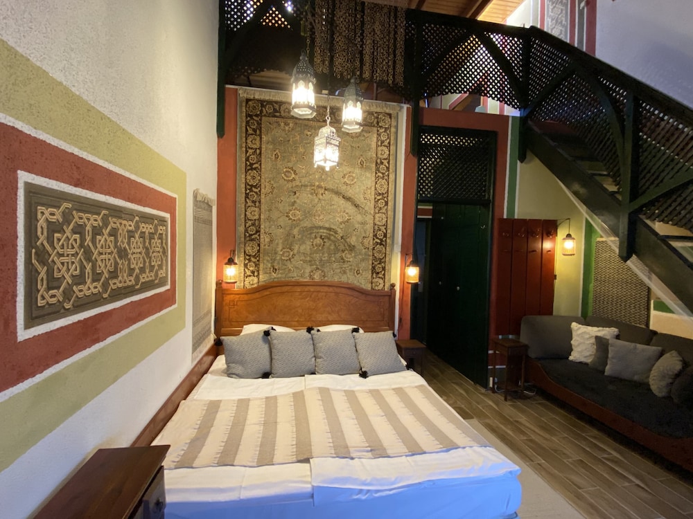 Family Suite - Photo 9