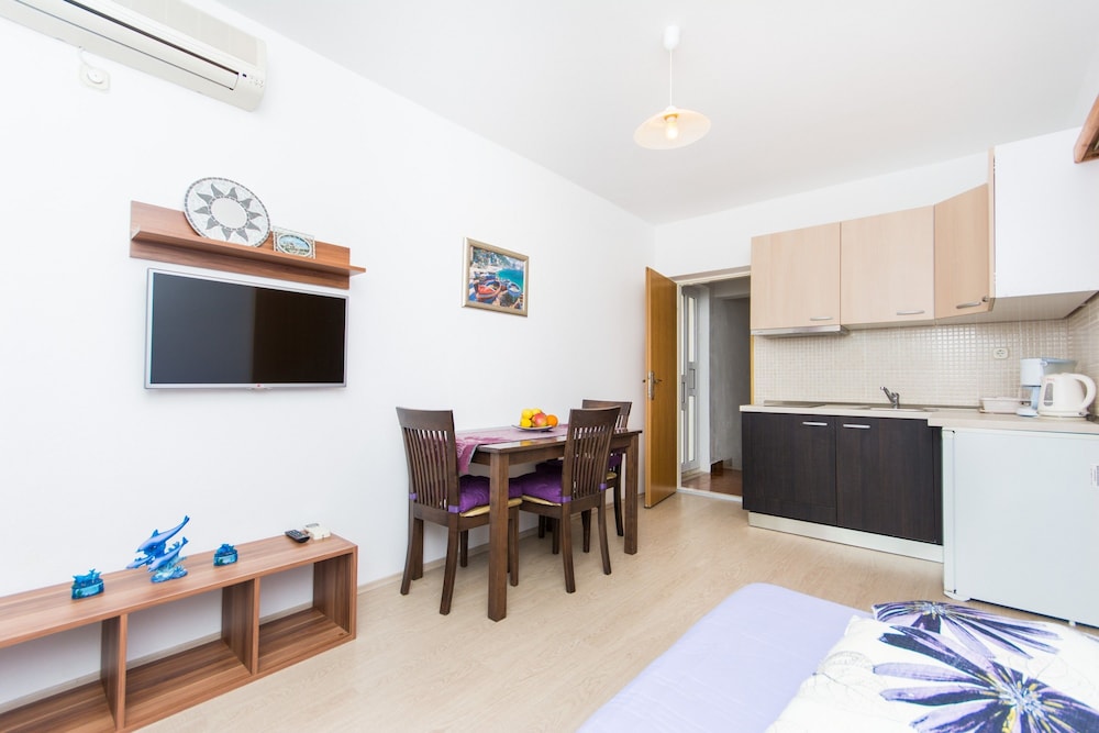 Superior Apartment, 1 Bedroom, Balcony, Sea View photo 3