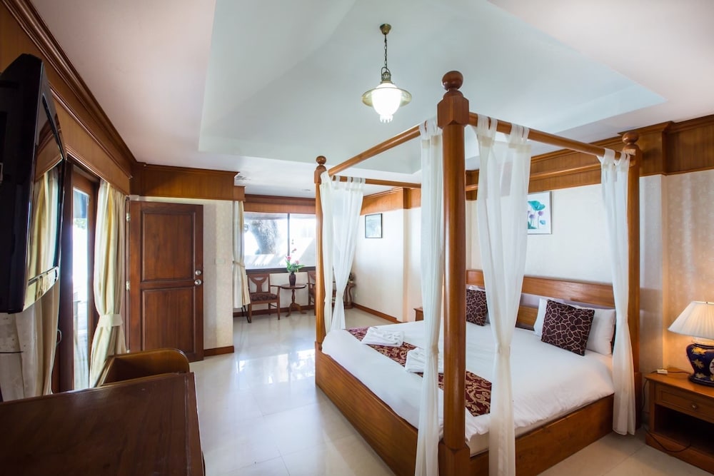 Bungalow, Beachfront - Photo 1