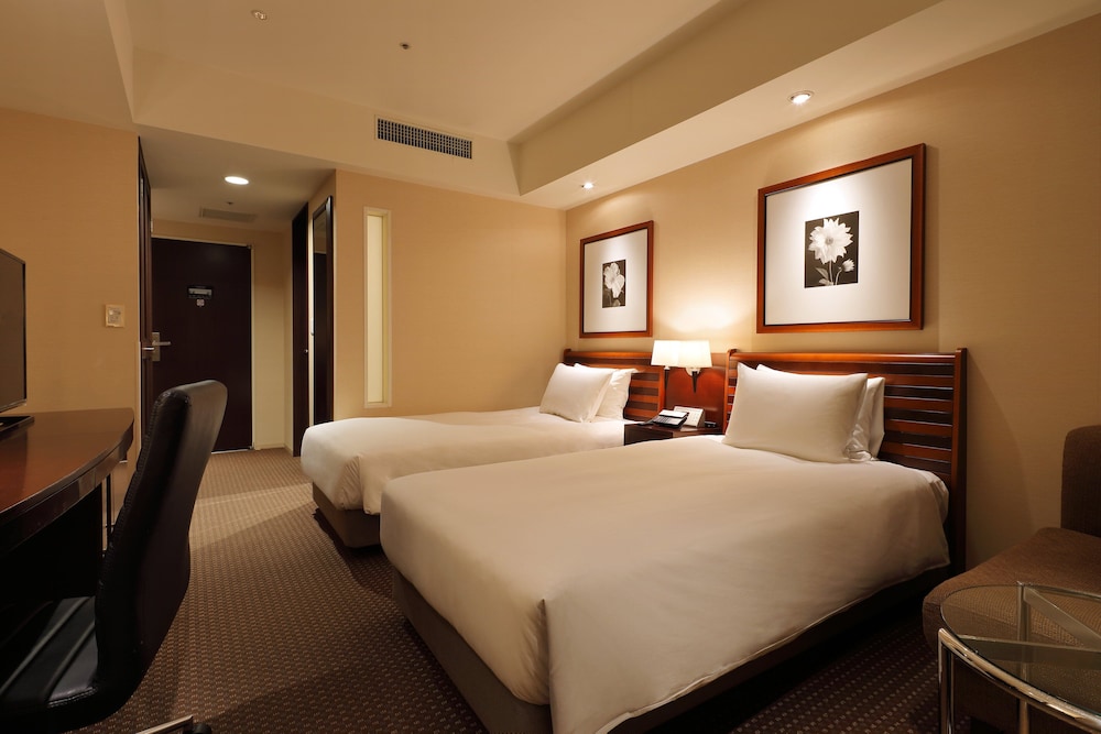Premium Room, 2 Twin Beds, Smoking - Photo 2