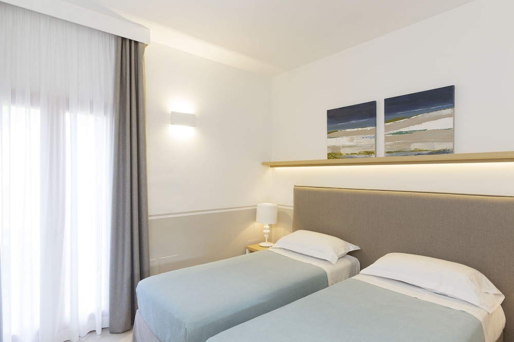 Junior Double Room photo 3