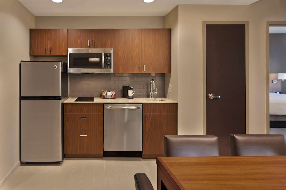 Suite, 1 Bedroom, Accessible photo 3
