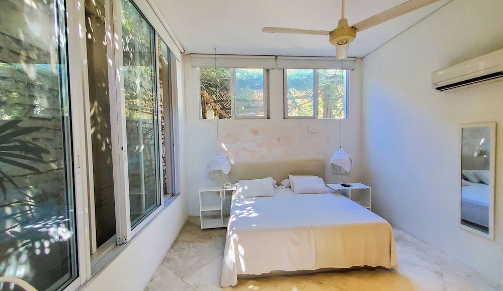 Standard Room photo 3