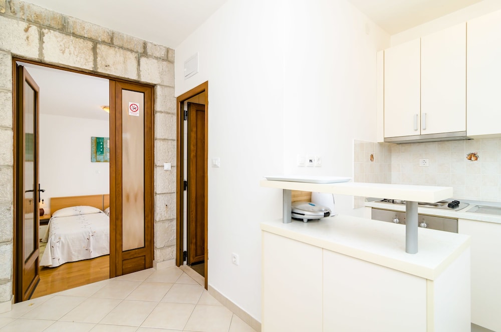 Apartment, 1 Bedroom, Terrace, Garden View (A4) photo 3