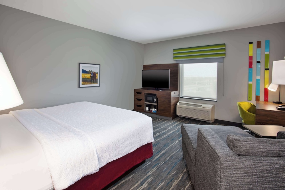 Room, 1 King Bed - Photo 1