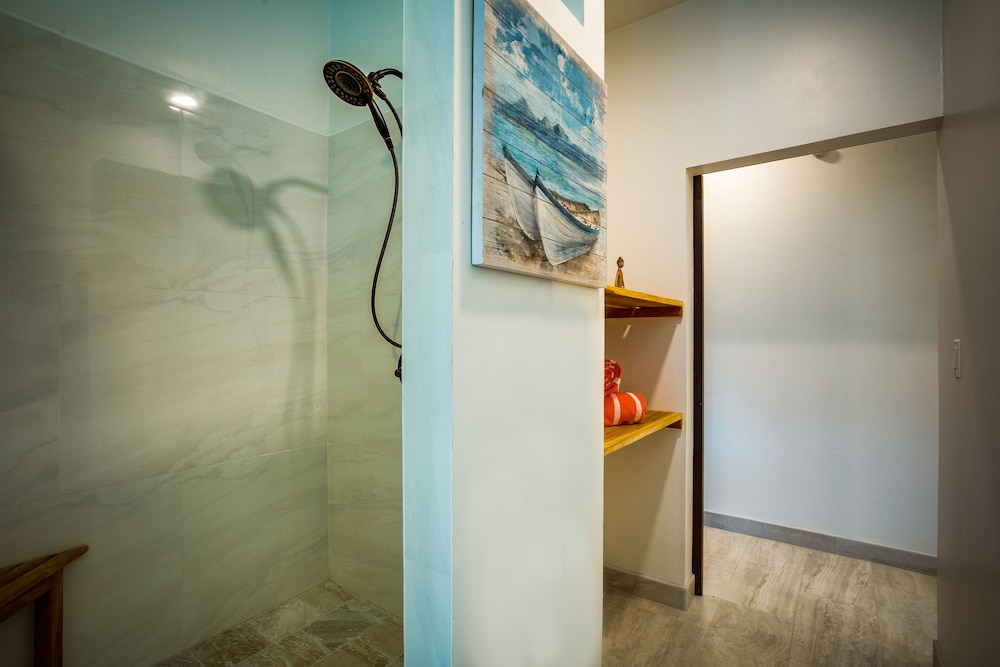 Signature Studio photo 3