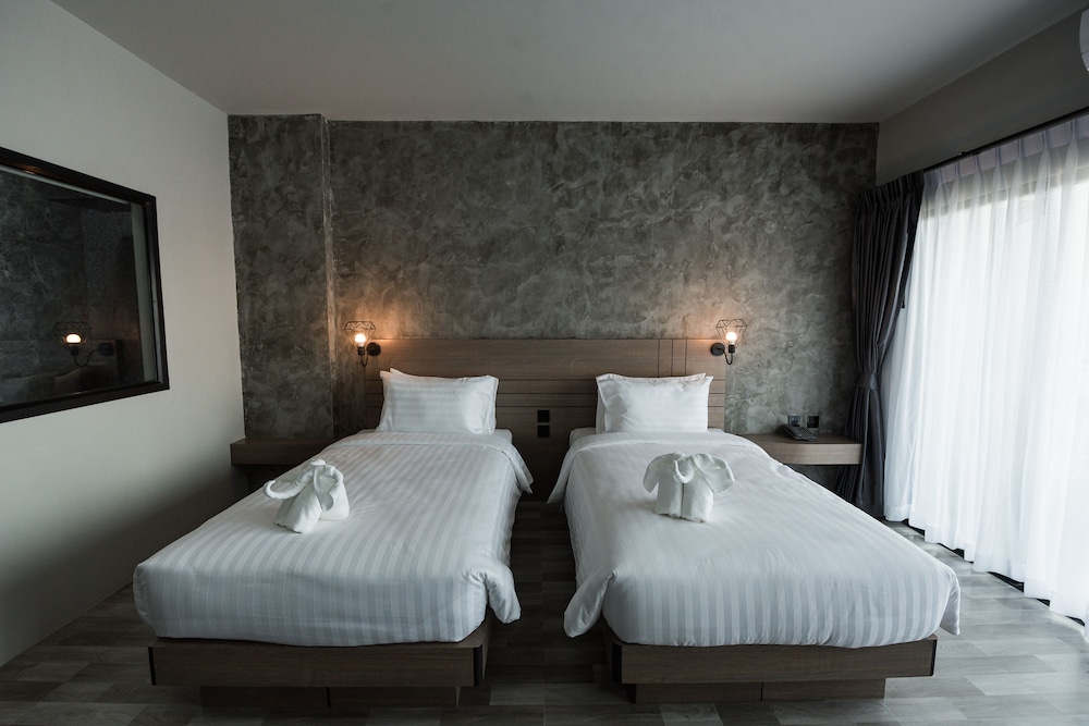 Twin Room - Photo 6