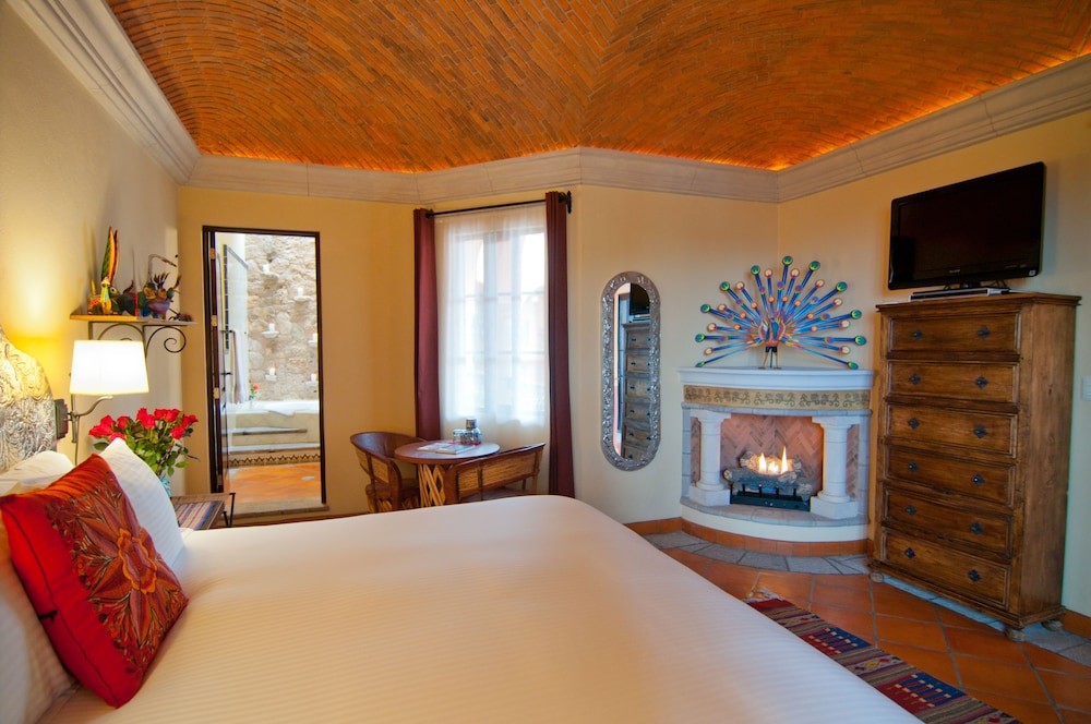 Superior Double Room, Ensuite (Oaxaca) photo 2