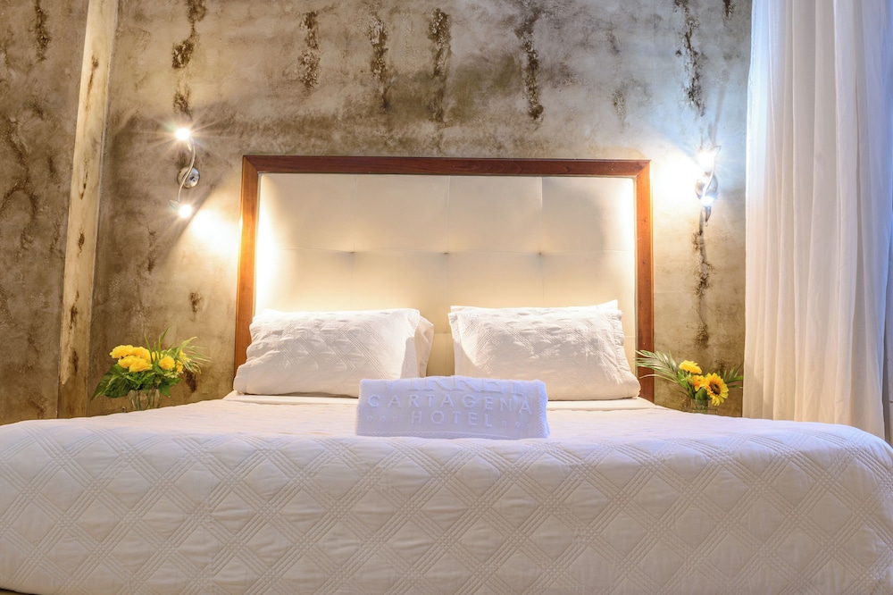 Superior Quadruple Room, 2 Double Beds - Photo 9