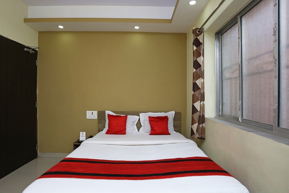 Double or Twin Room photo 3