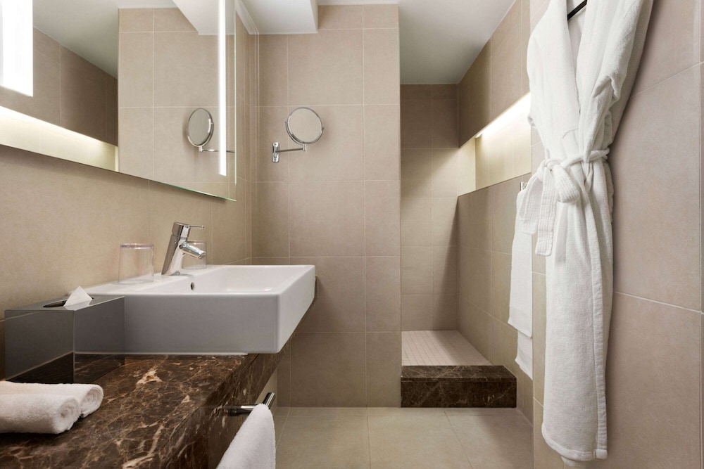 Superior Room - Photo 6