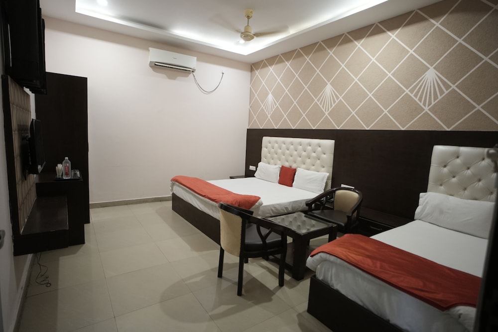 Family Double Room