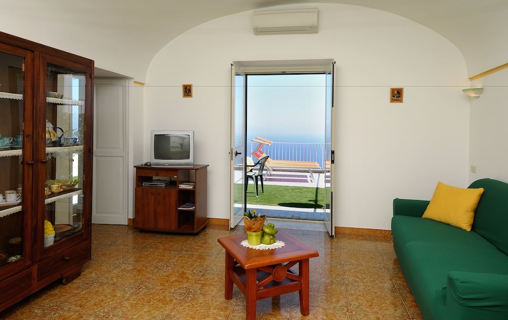 Apartment, Terrace photo 2
