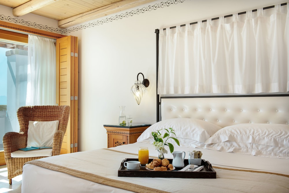 Twin Room, Private Pool - Photo 4