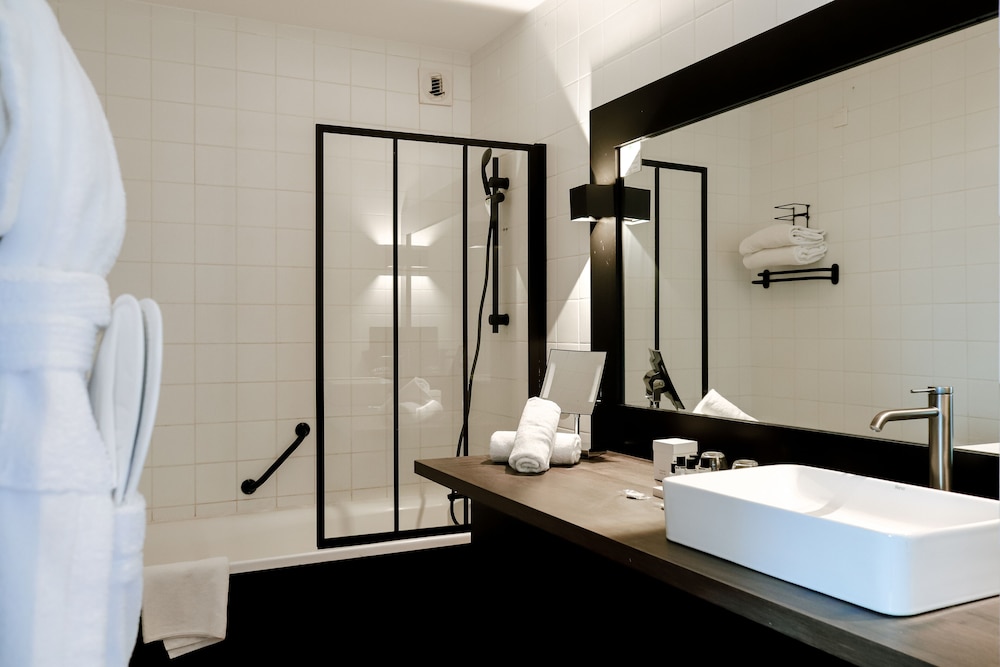 Superior Suite, 1 Double Bed with Sofa bed (The Cosy Family Suite) - Photo 7