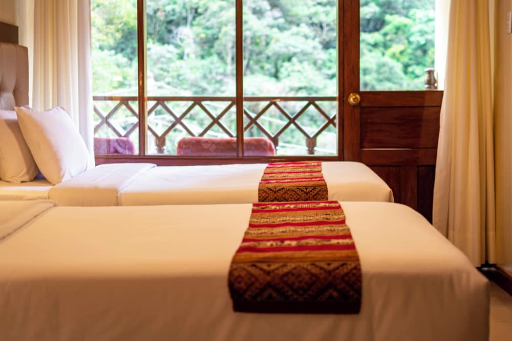 Deluxe Quadruple Room, Balcony, Mountain View