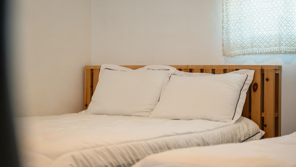 Basic Room, 1 Bedroom (haengbok5) - Photo 9
