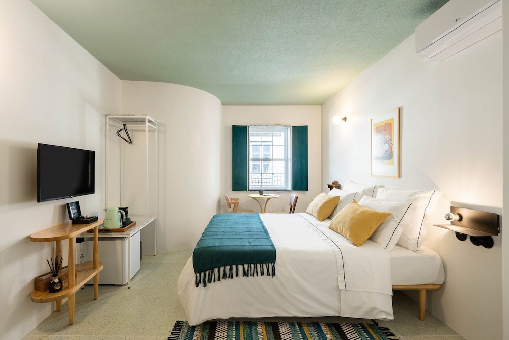 Design Double or Twin Room photo 3