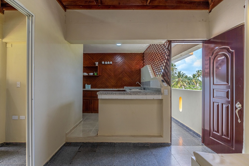 Apartment - Photo 9