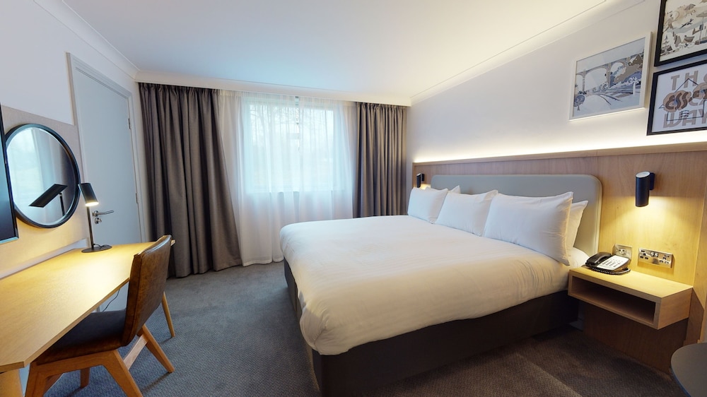 Premium Room, 1 King Bed (Super King) photo 2