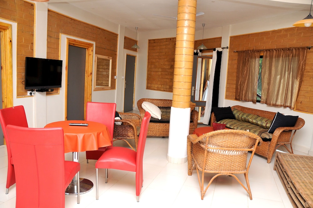 Luxury Apartment, 2 Bedrooms, Sea View photo 3