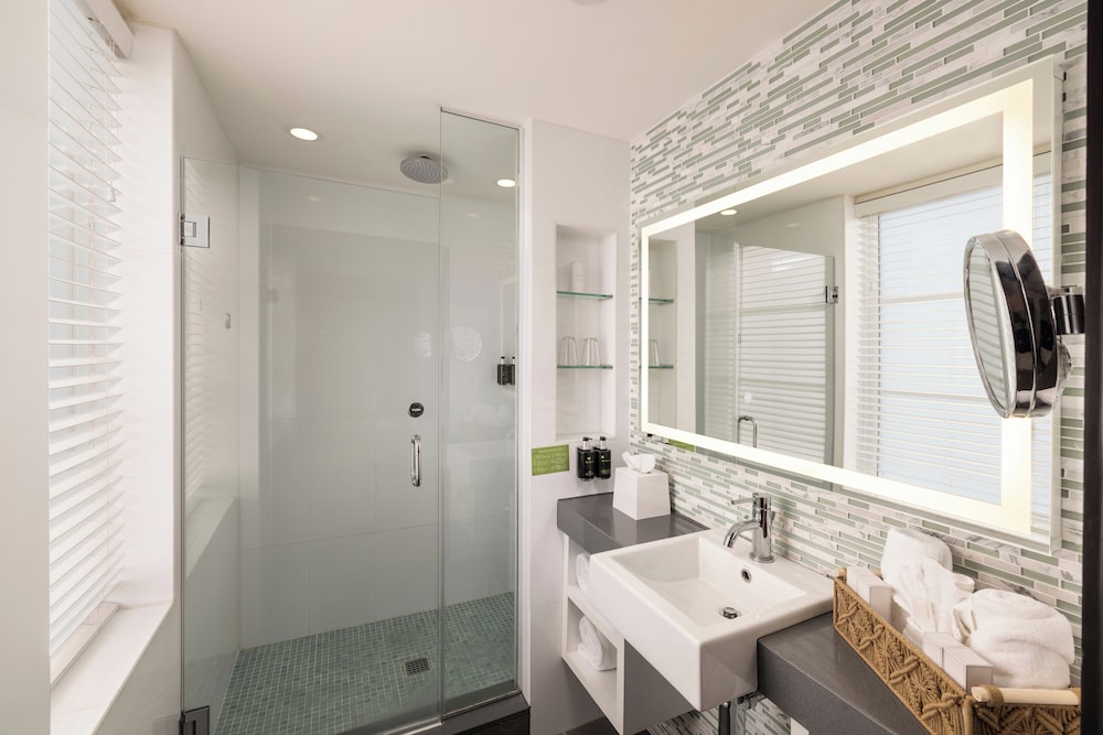 Superior Room, 1 King Bed with Sofa bed, Ocean View