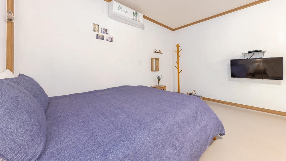Basic Room, 1 Bedroom (2hojeom Daisy) photo 2