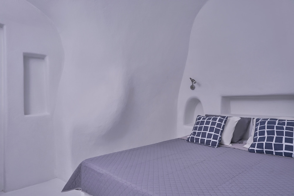 Suite (Petit - Outdoor Private Jetted  Tub)