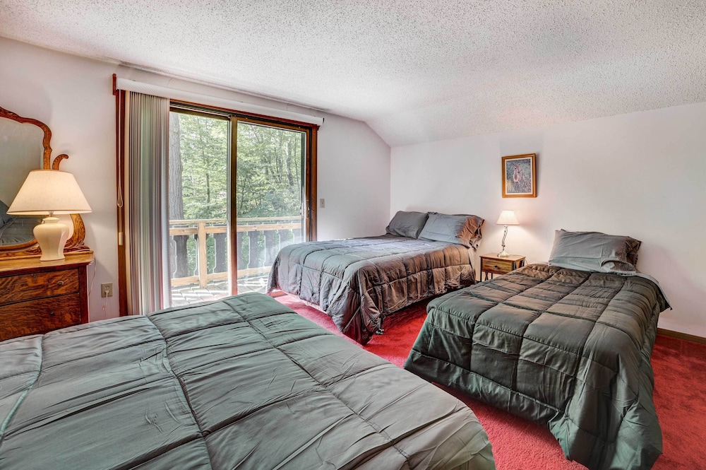 House (4 Bedrooms) photo 1